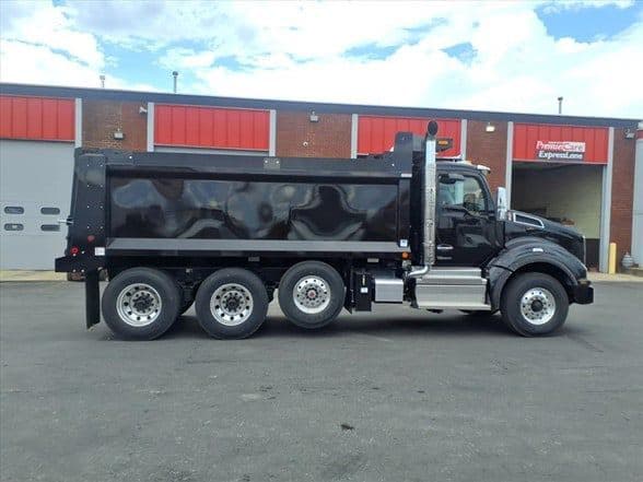 2026 Kenworth T880 image 3