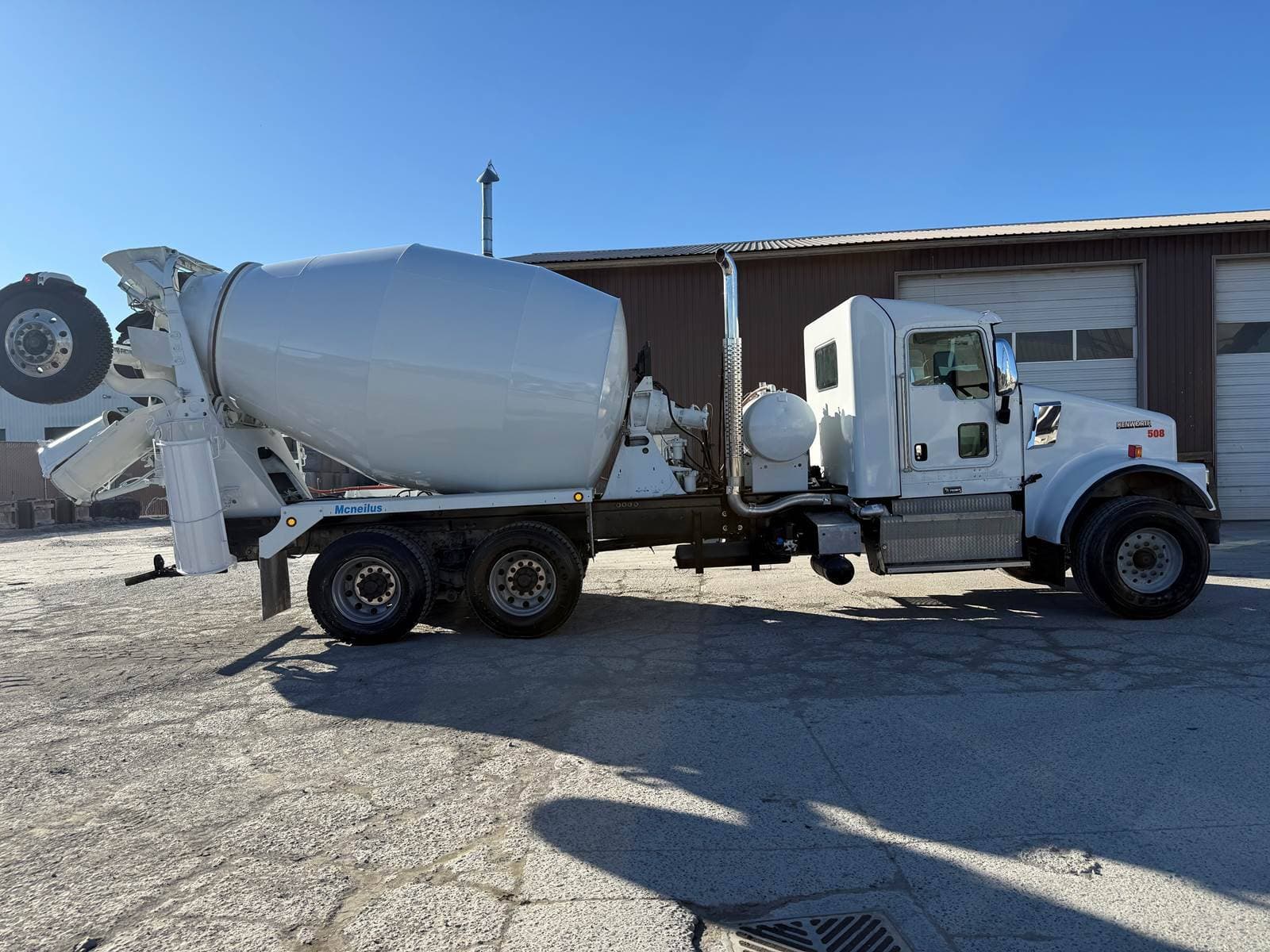 2016 Kenworth W9 Series image 5