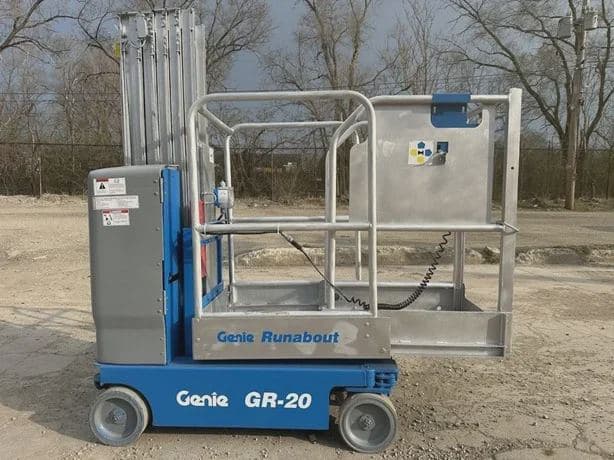 2016 GENIE GR20 image 2