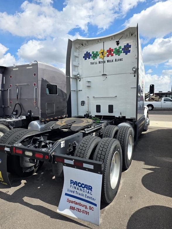 2020 PETERBILT 579 TNHC36169ELAK Web image 8