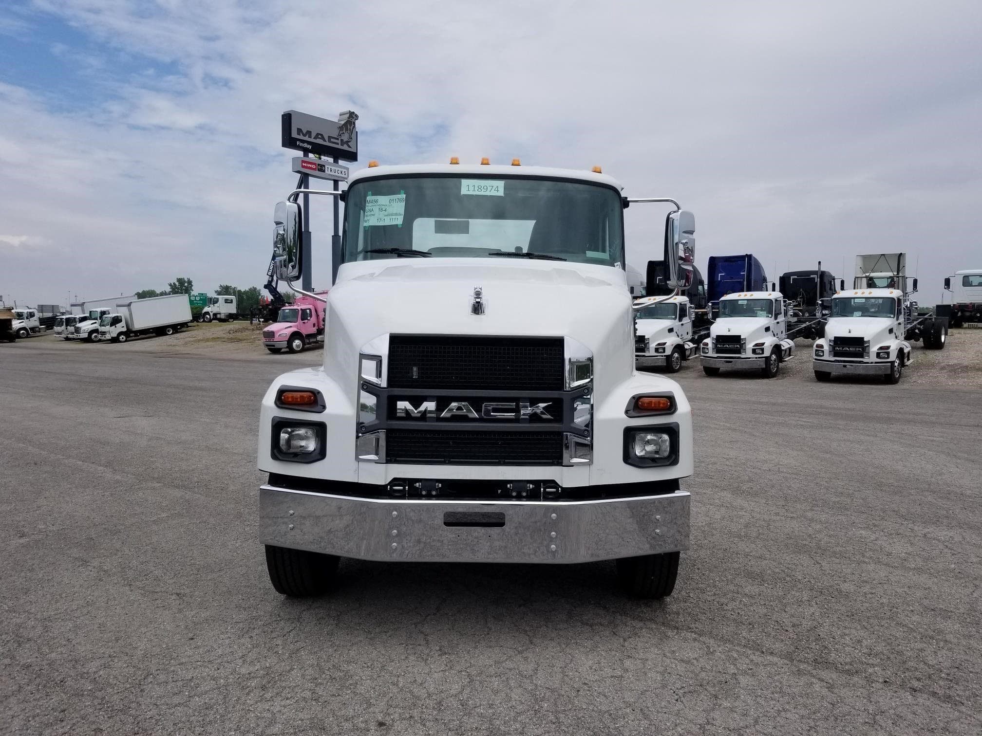 2025 MACK MD6 120094 image 8
