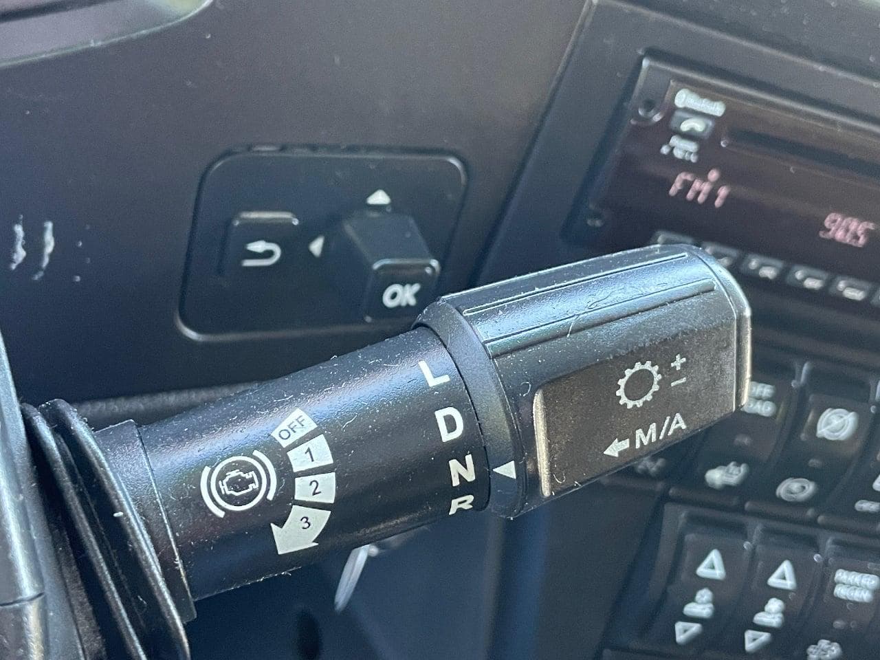 2018 International LT image 21