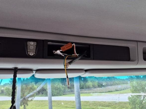 2025 Kenworth T880 image 28