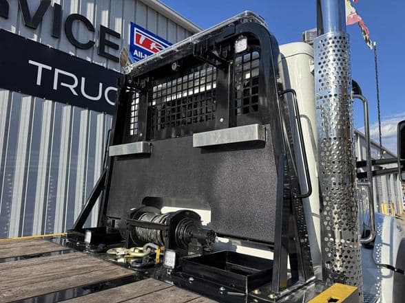 2026 Kenworth T880 image 7