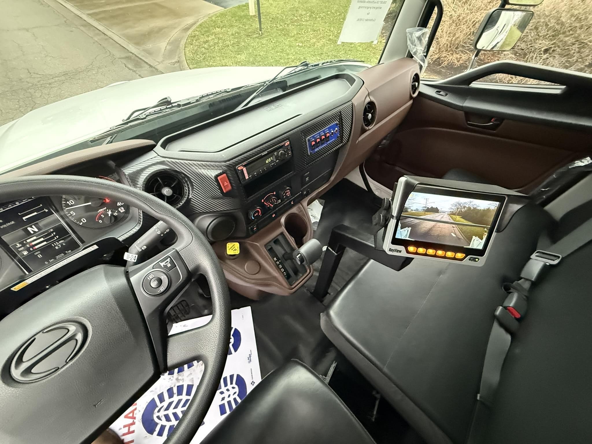 2025 HINO L6 120020 image 17