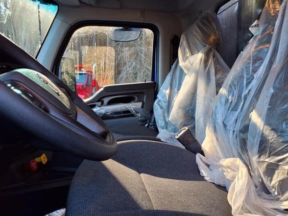 2026 Kenworth T880 image 12