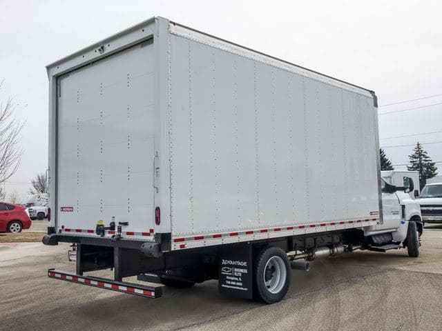 2024 Chevrolet Silverado 4500HD Work Truck image 3