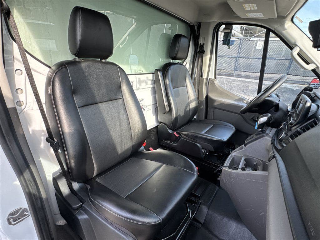 2023 Ford Transit T-350 image 46