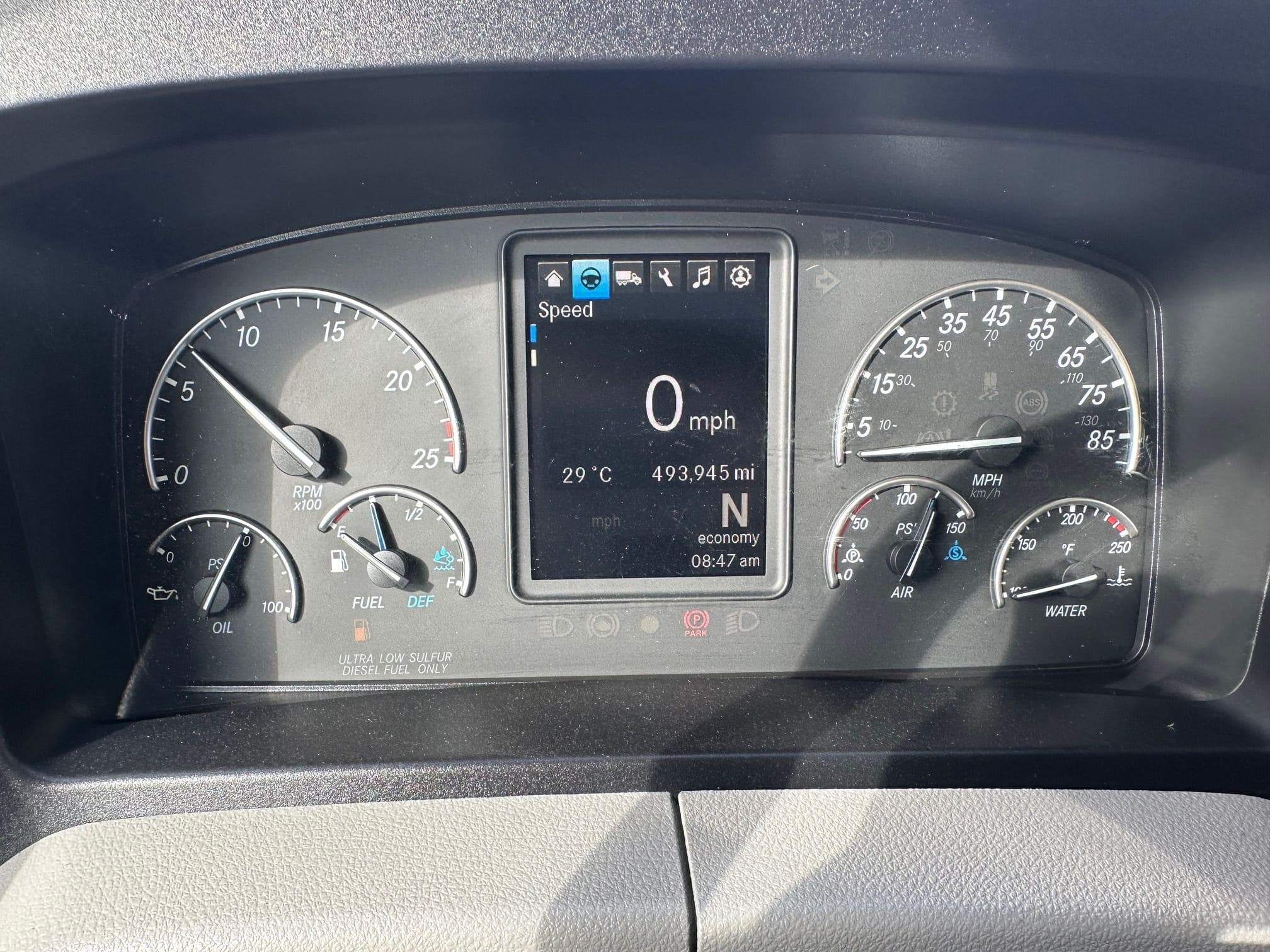 2022 Freightliner Cascadia image 11