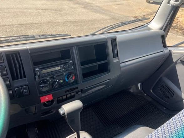 2023 Isuzu NPR image 14