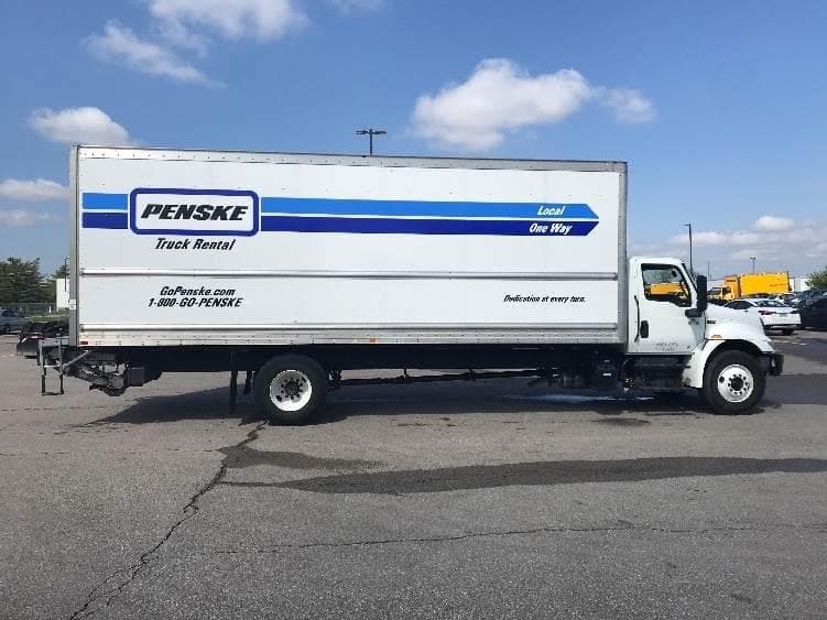 2022 International MV607 Box Truck - 220HP, 6 Speed Automatic, Roll up Door image 15