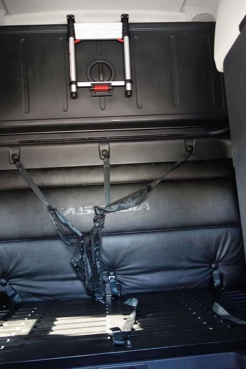 Used 2024 FREIGHTLINER CASCADIA 126 Conventional - Sleeper Truck image 8