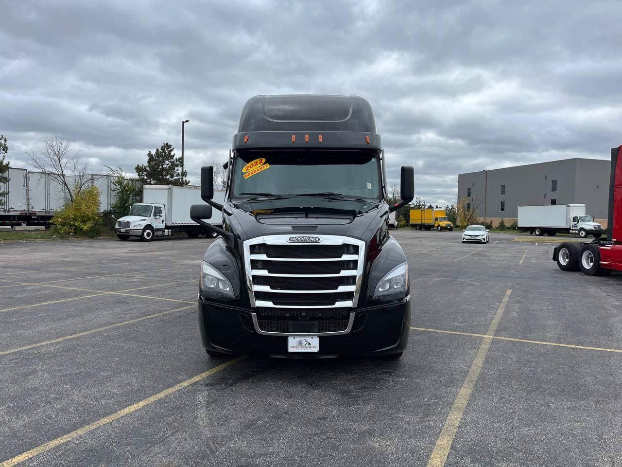 2022 Freightliner Cascadia image 2