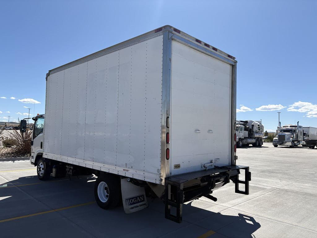 Used 2016 ISUZU NPR-HD image 6