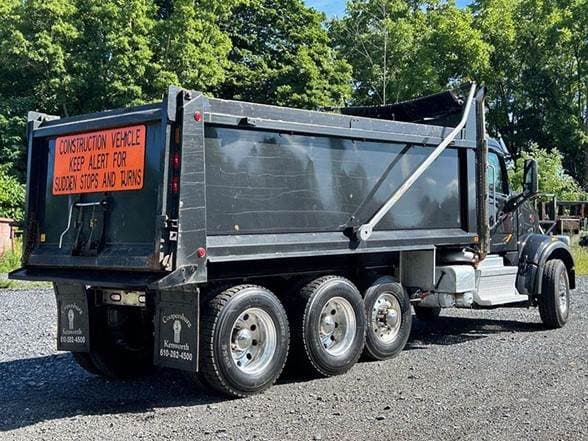 2021 Peterbilt 567 image 4
