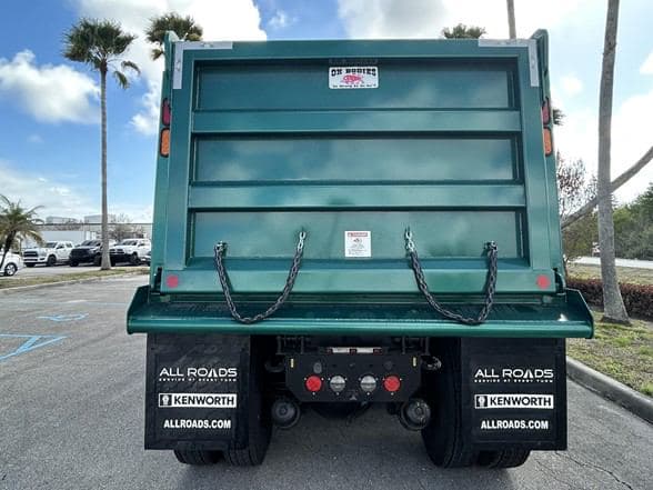 2026 Kenworth T880 image 5