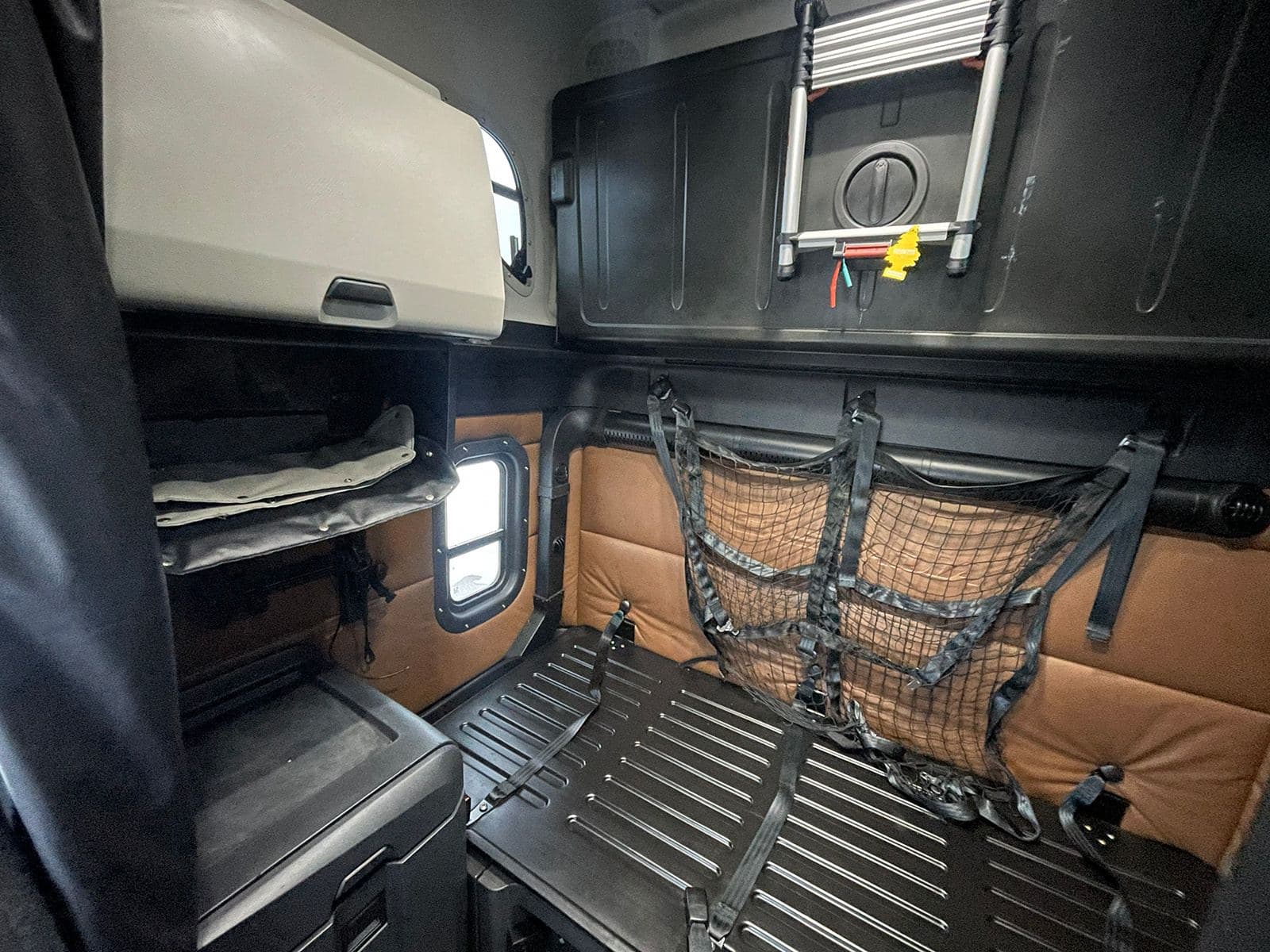 2022 Freightliner Cascadia image 18