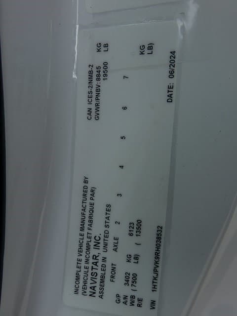 2024 Chevrolet Silverado 5500HD Work Truck 16'x102" Platform Body image 21