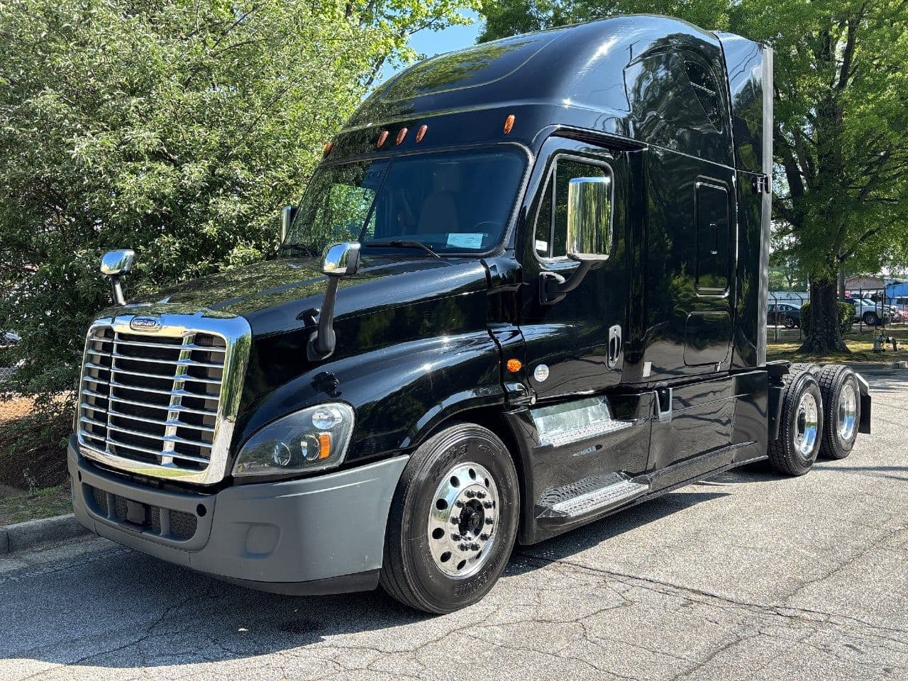 2020 Freightliner Cascadia 125 image 5