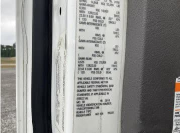 2019 Freightliner M2 106 image 15