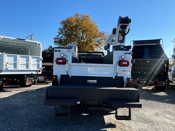 2025 Ford 4143D image 8