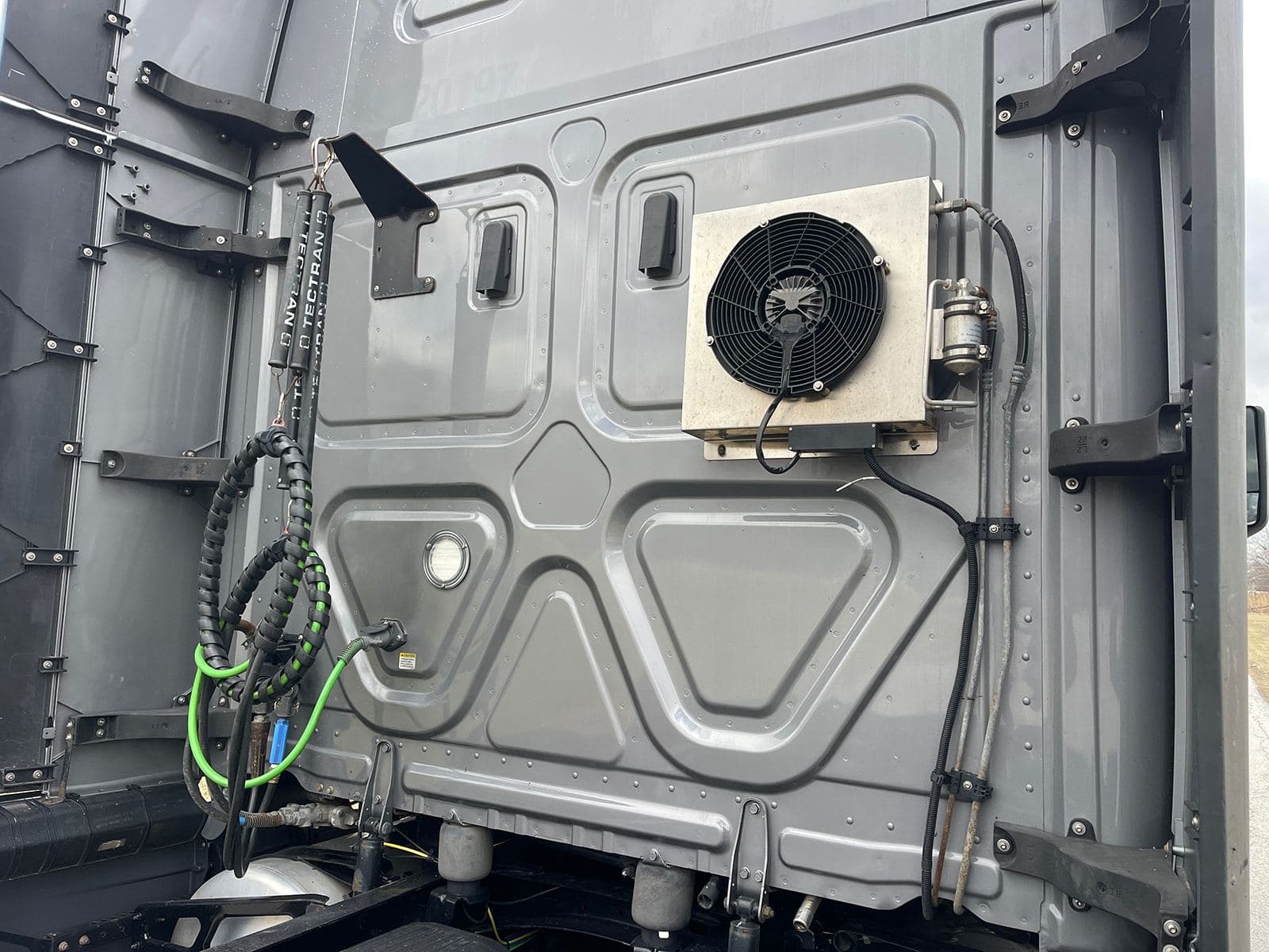 2022 Freightliner Cascadia 126 image 6