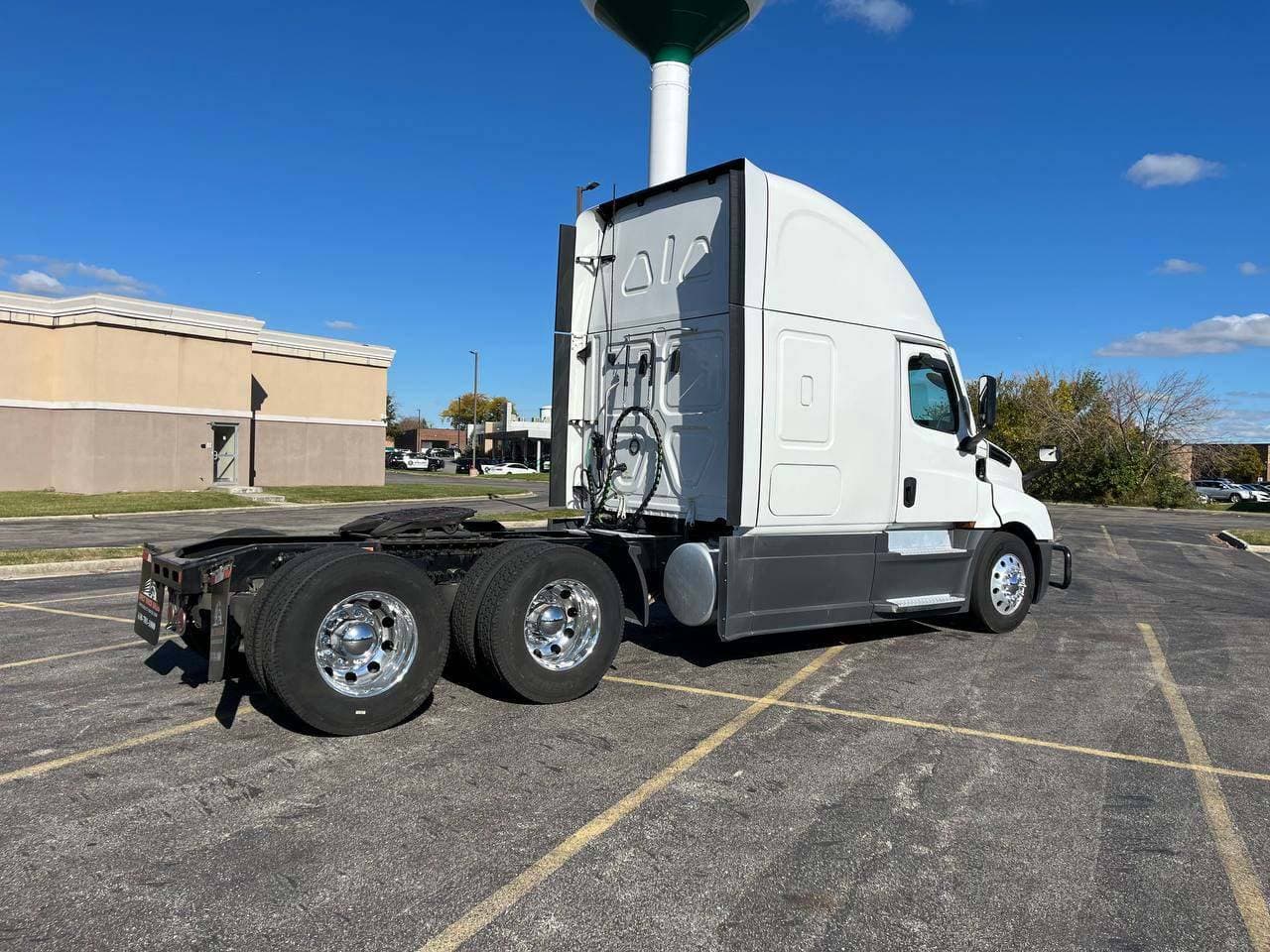 2022 Freightliner Cascadia image 5