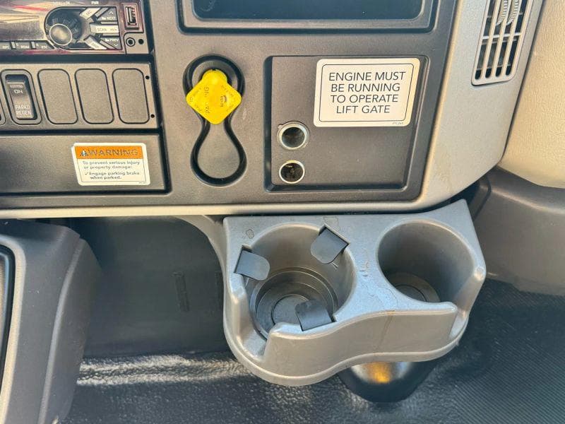 2019 International 4300 image 23