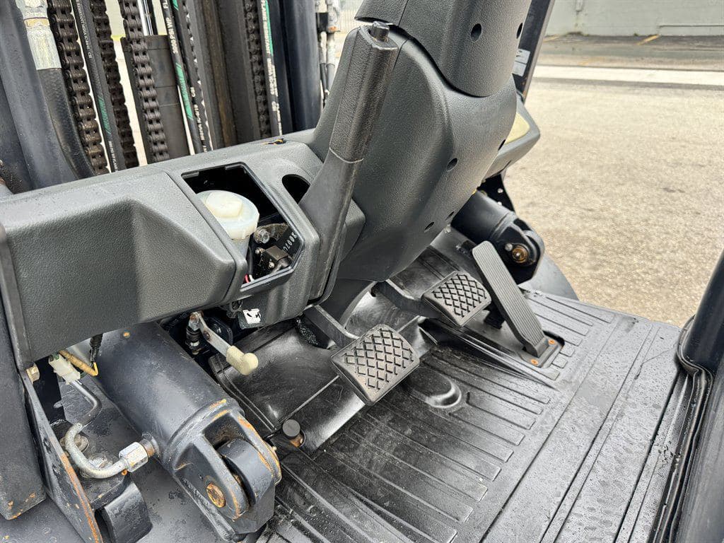2007 Doosan D25s-5 image 24