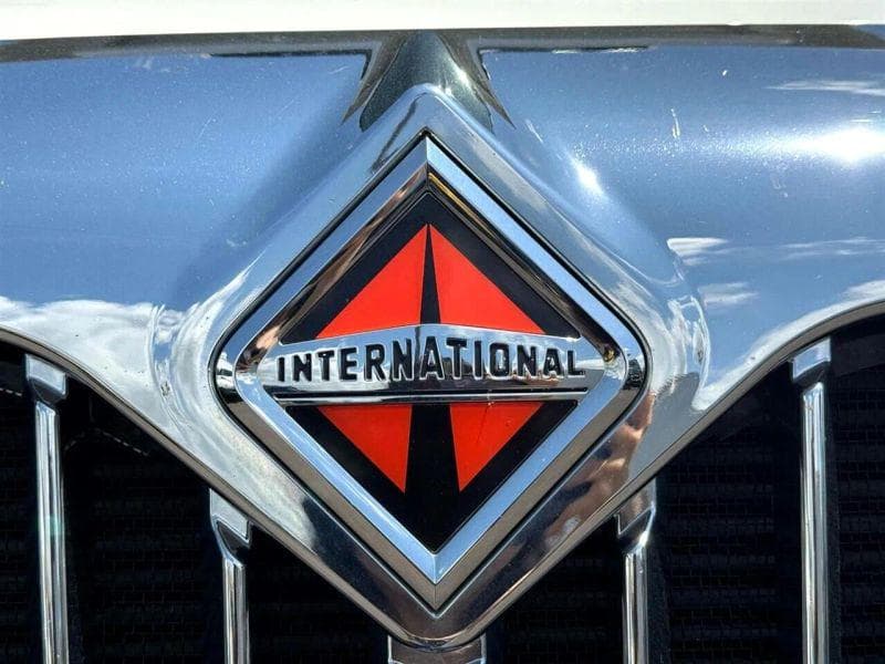 2019 International 4300 image 9