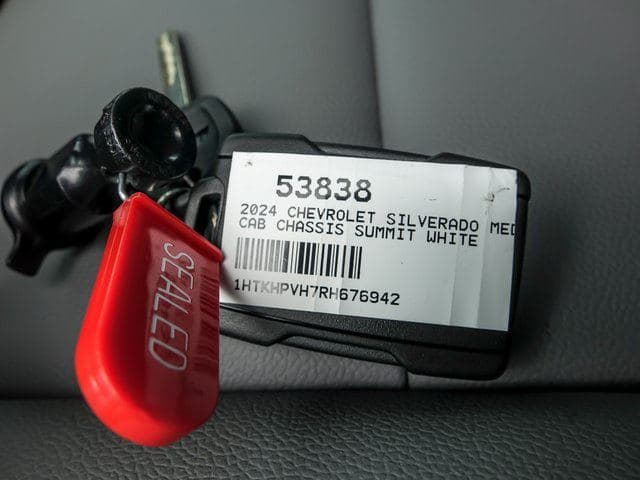 2024 Chevrolet Silverado 4500HD Work Truck 16'6" Stake BEd image 26