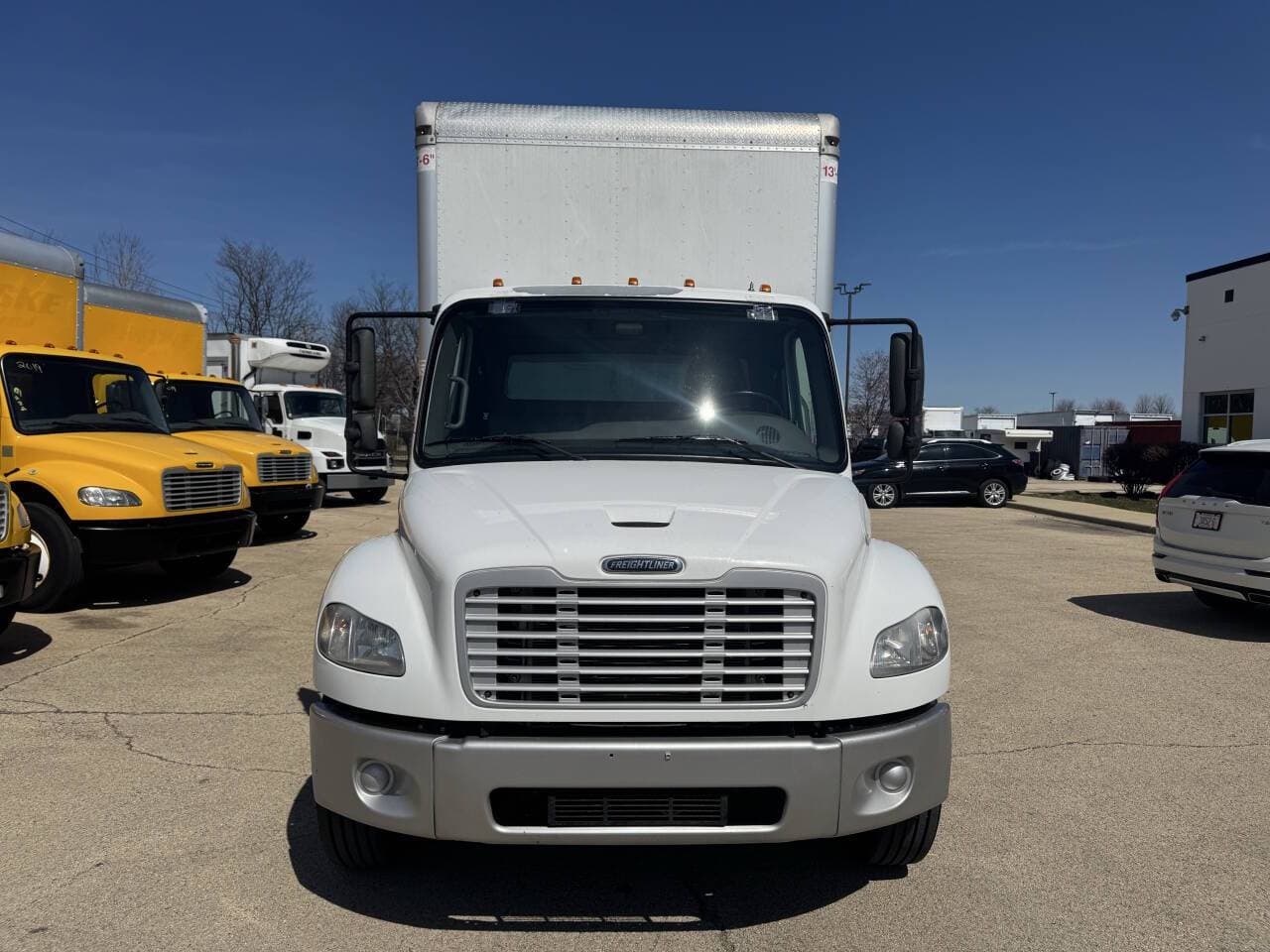 2020 Freightliner M2 106 image 3