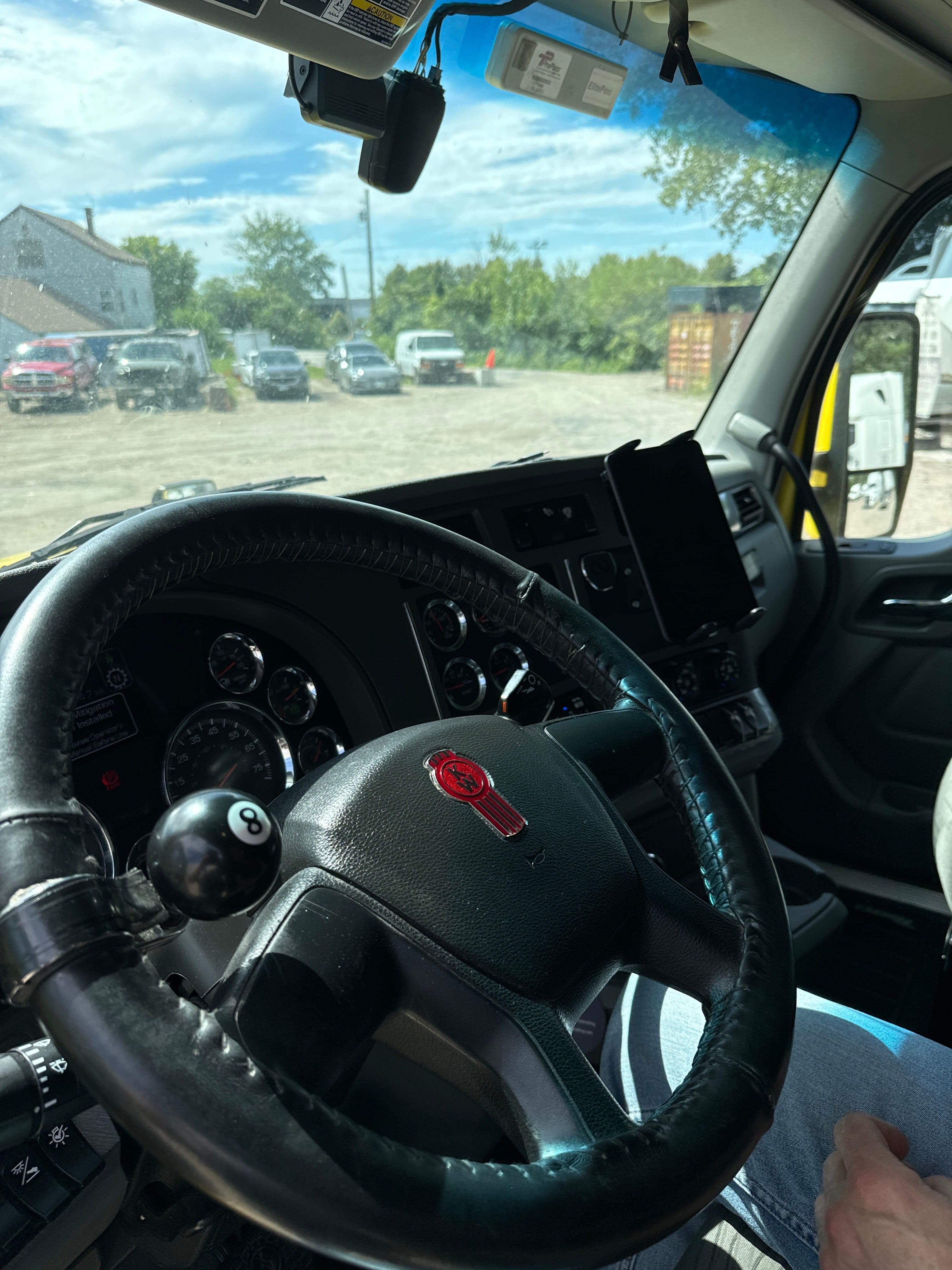 2019 Kenworth T680 — Cummins X15 | 620,249 Miles image 6
