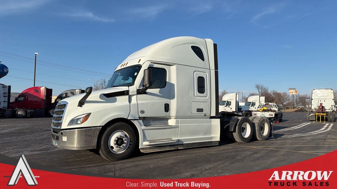 2023 Freightliner Cascadia image 5
