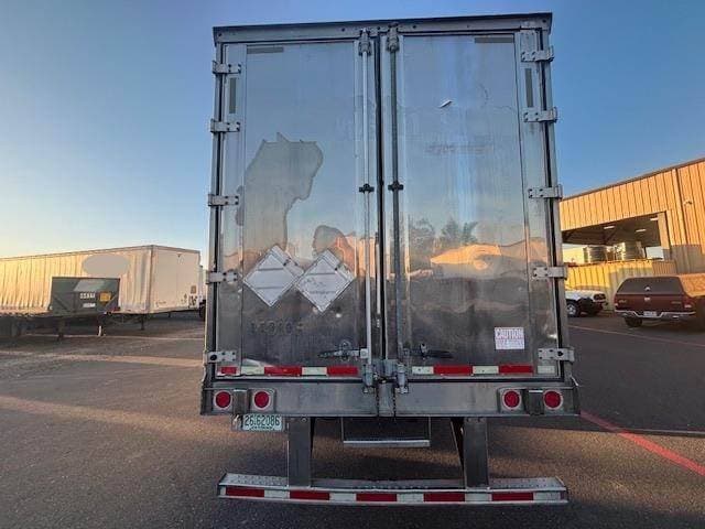 2014 Wabash Refrigerated Van image 5