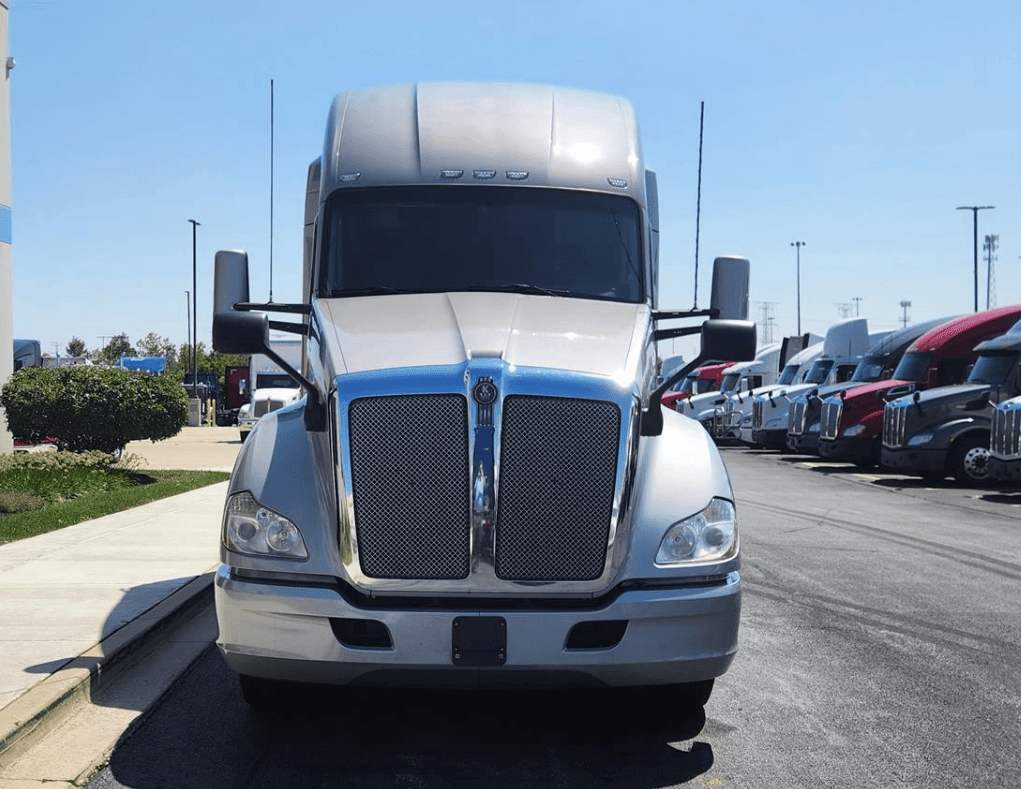 2020 Kenworth T680 image 7