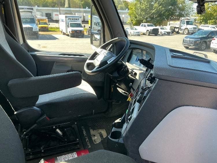 2021 Freightliner Cascadia image 5