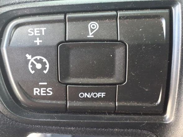 2025 Kenworth T880 image 24