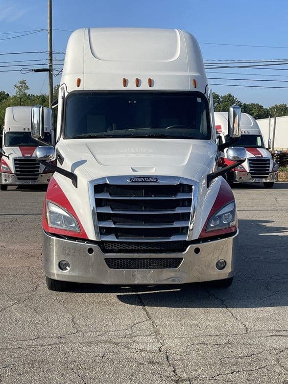 2023 Freightliner Cascadia 126 image 1