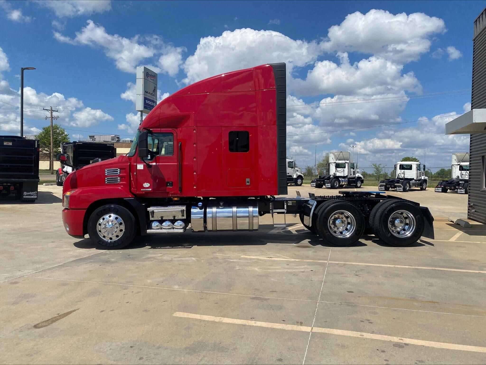 Used 2020 MACK ANTHEM Conventional - Sleeper Truck in Tulsa, OK image 2