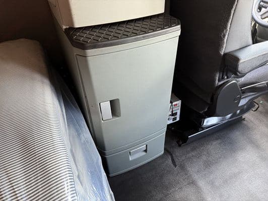 2022 Kenworth T680 image 27