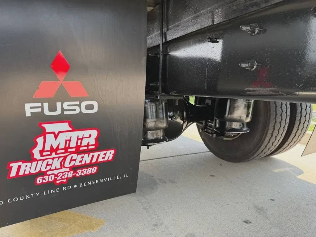 2020 Freightliner M2 image 10