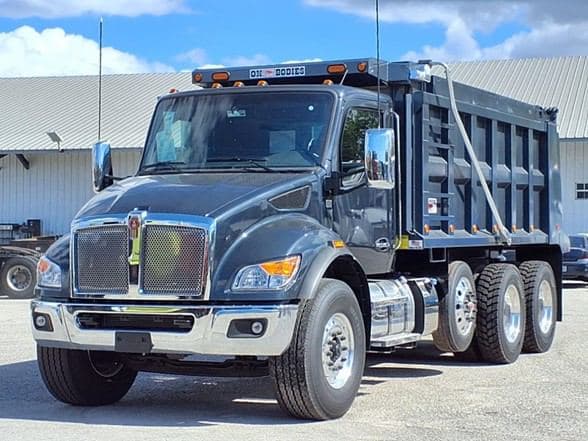 2025 Kenworth D5 image 2