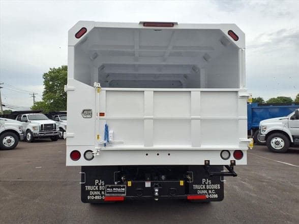2027 Ford F750 SD image 7