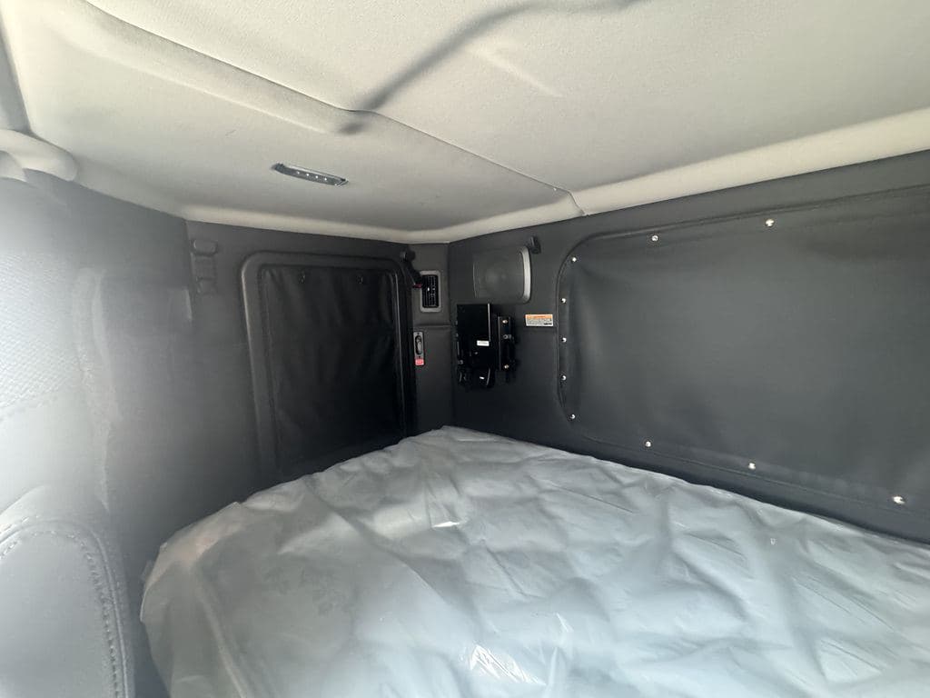 New 2026 KENWORTH T880S PH image 18
