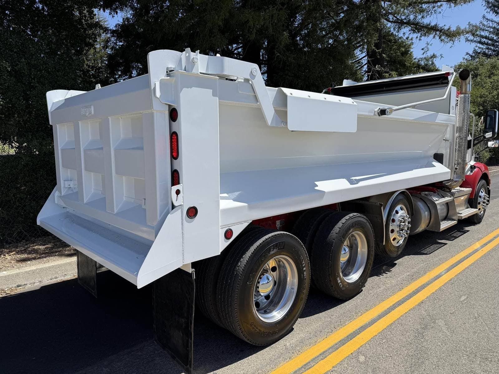 2021 Peterbilt 579 image 6