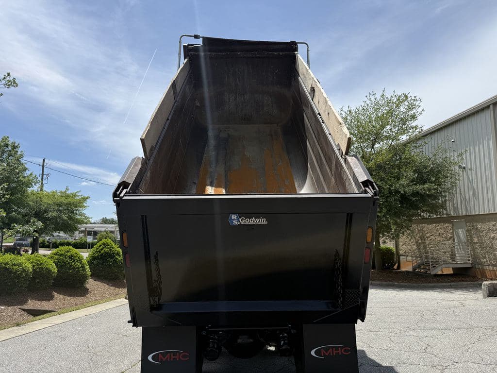 Used 2021 KENWORTH T880S image 10