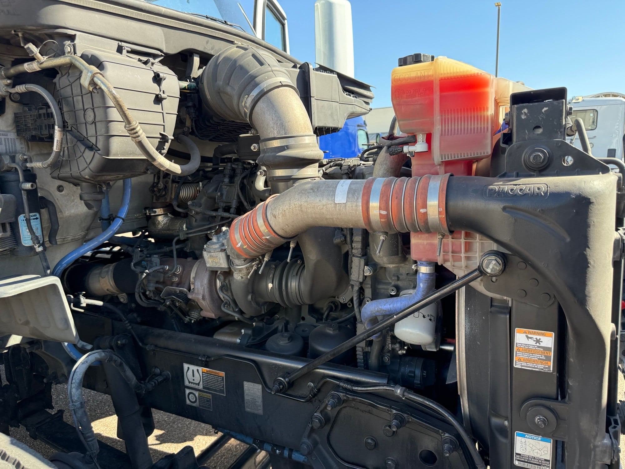 2020 Peterbilt 579 image 15