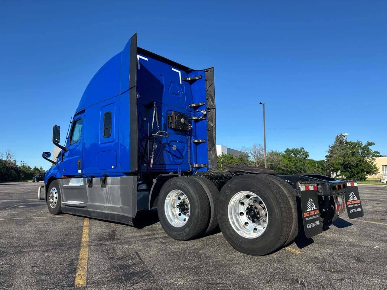 2022 Freightliner Cascadia 126 image 6