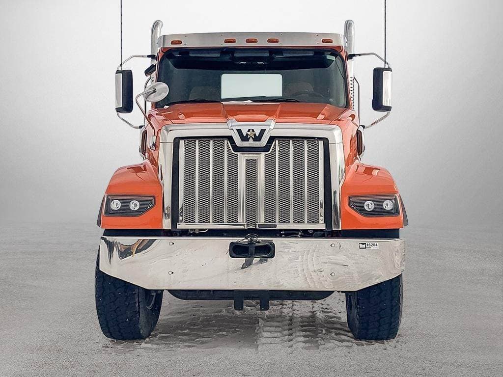 2023 Western Star 49X Chassis image 1